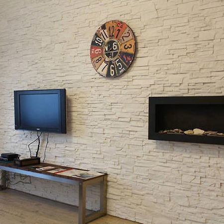 Apartment Argentinska 8 Praha Bagian luar foto